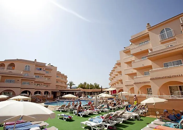 Azuline Hotel - Apartamento Rosamar (Adults Only) San Antonio Abad, España