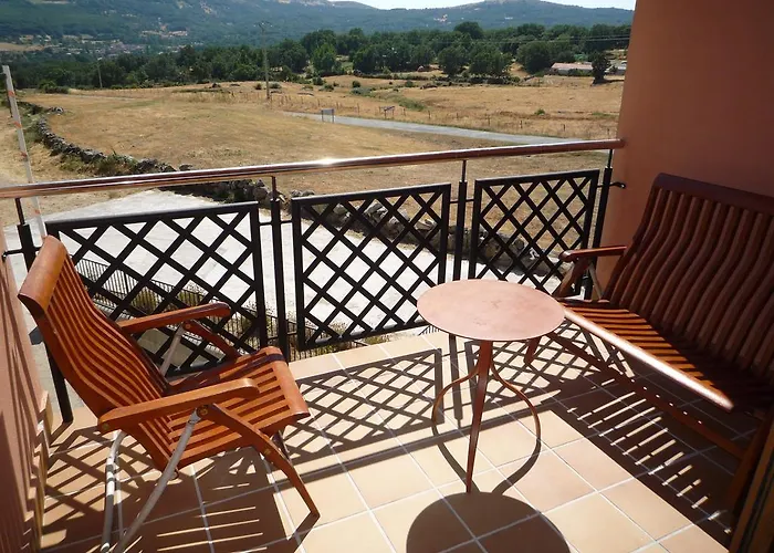 Apartamentos La Covatilla Neila de San Miguel, España