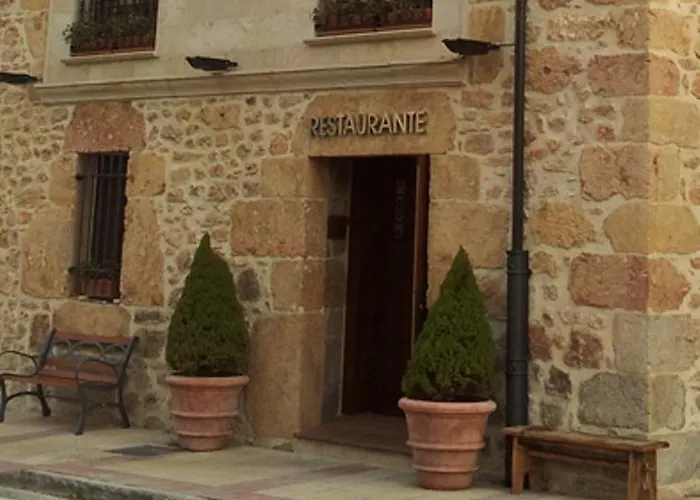 Hostal Restaurante La Muralla