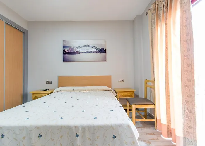Olympia Ronda Hostel Puig, España
