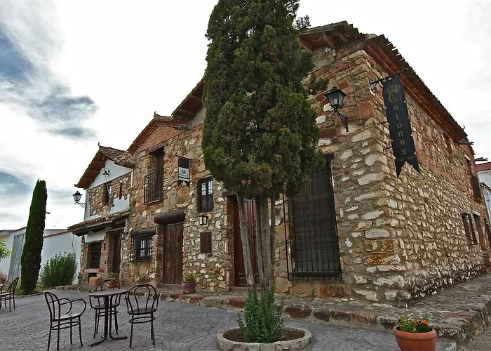 Alojamientos Rurales Colonos Guarromán, España