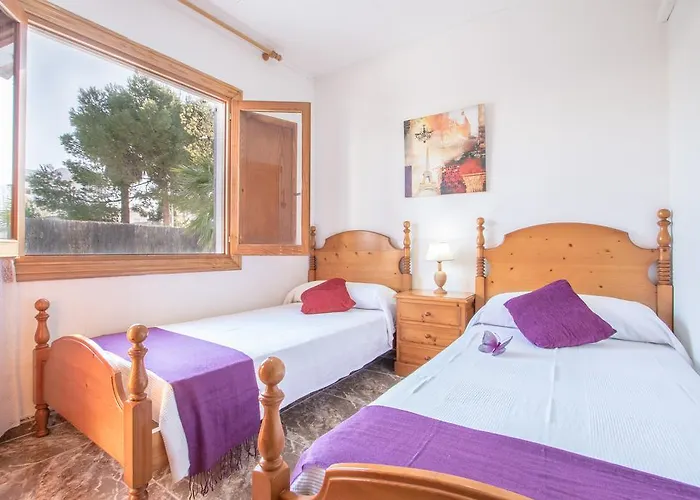 Chalet Falco With Private Pool And Garden