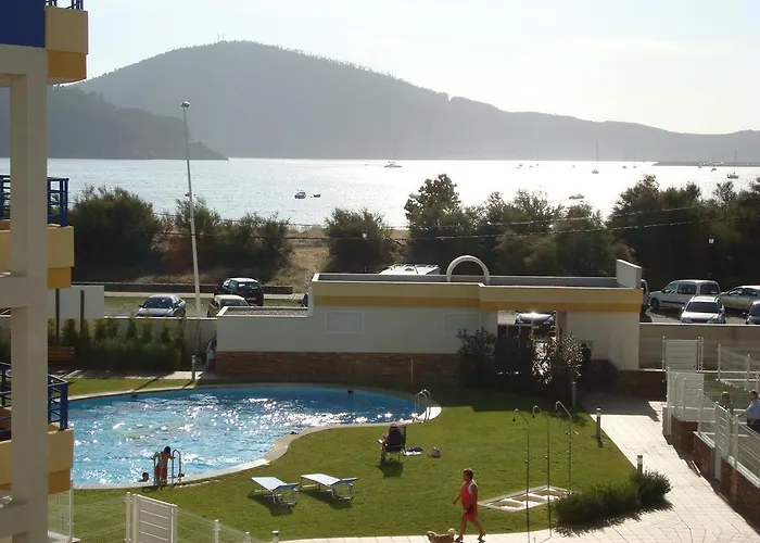 Apartamento Piscina Playa Cedeira, España