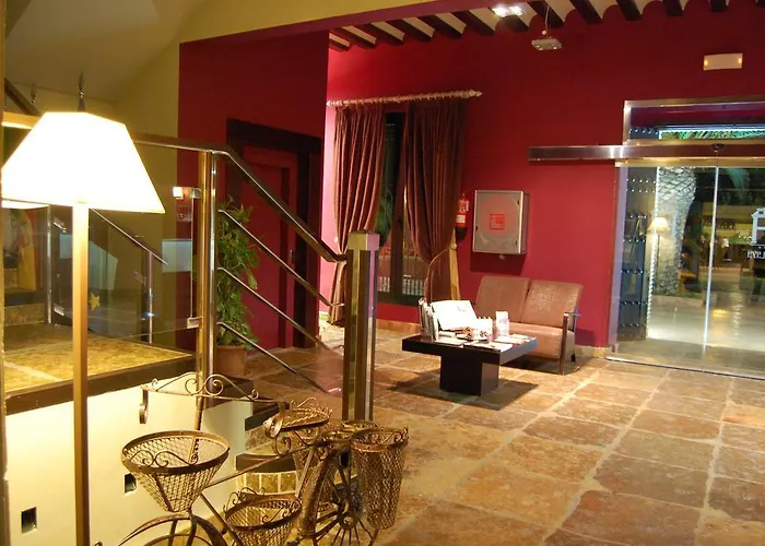 Atalaya De La Campiña