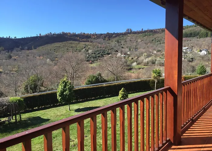 Alojamiento en entorno rural Los Trobos Villar de Otero, España