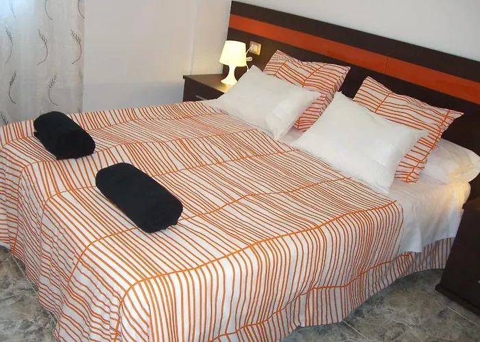 Pension Aqua Rooms Portomarin