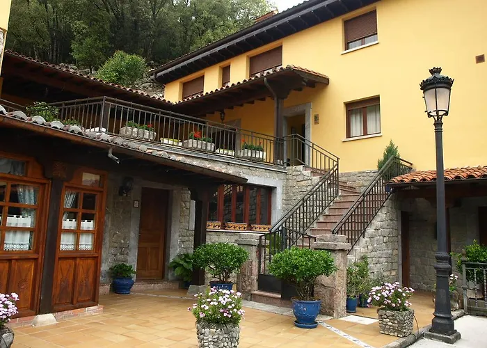 Hotel La Molinuca Alles, España