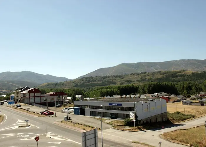 Hostal Tio Pepe II Bembibre , España