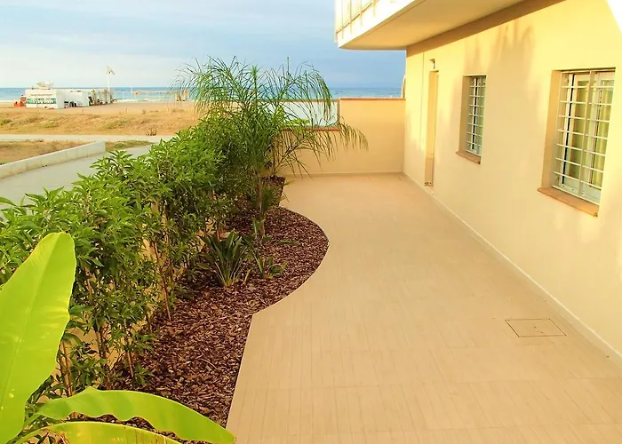 s Voramar