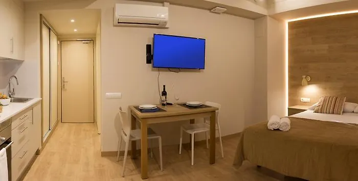 Apartamentos Voramar Castelldefels, Spain
