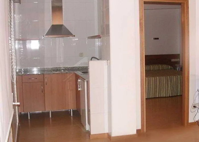 Hotel Colón Tuy Tui, España