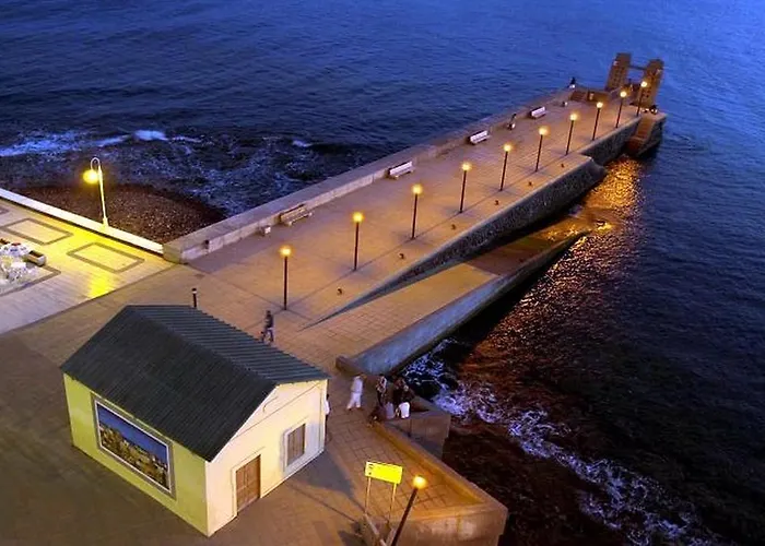 Hotel Playa De Arinaga, Spagna