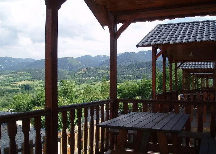 Camping La Cerdanya Hotel Prulláns, España