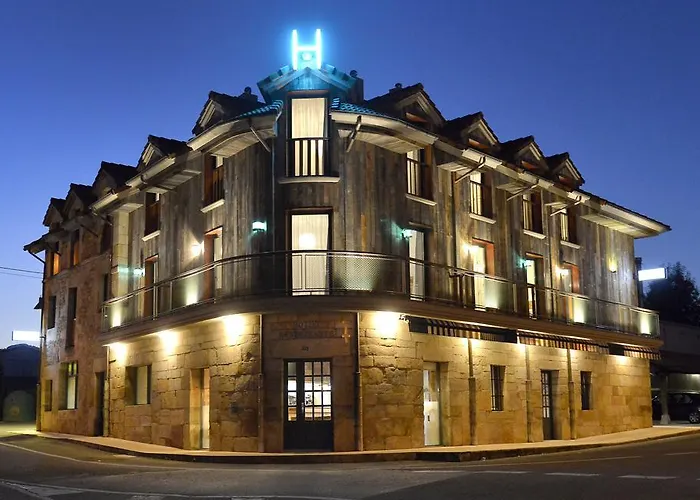 Hotel La Alfonsina Santibanez de Villacarriedo, España