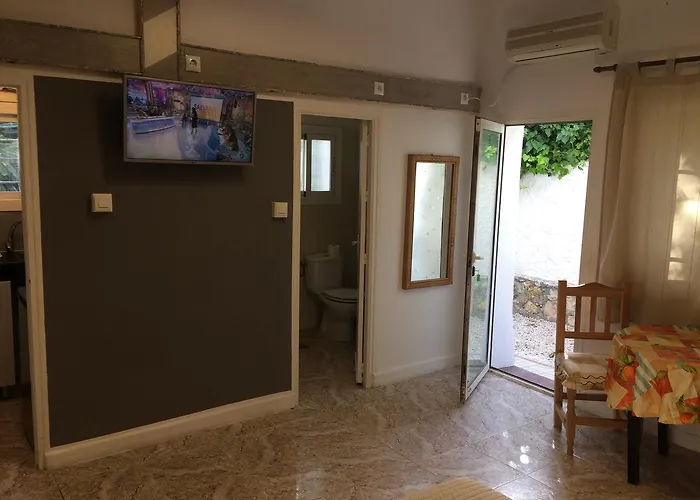 Villa Mar 13