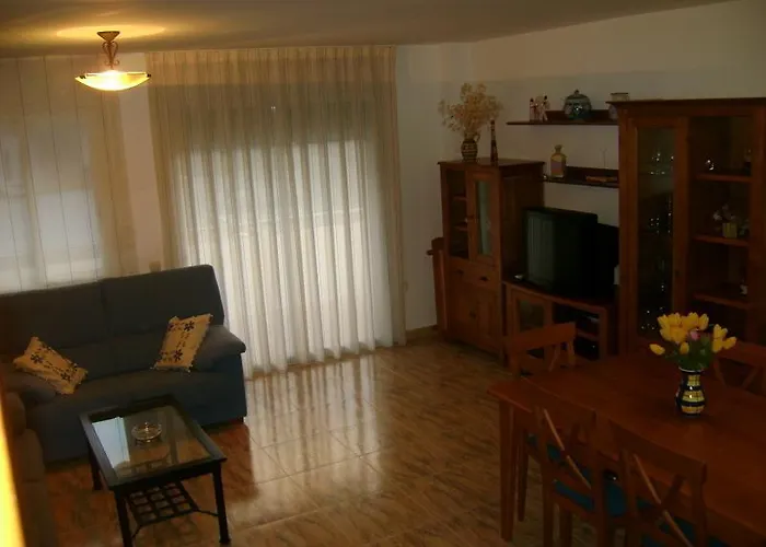 Apartamentos Pirineos Ordesa II Aínsa, España