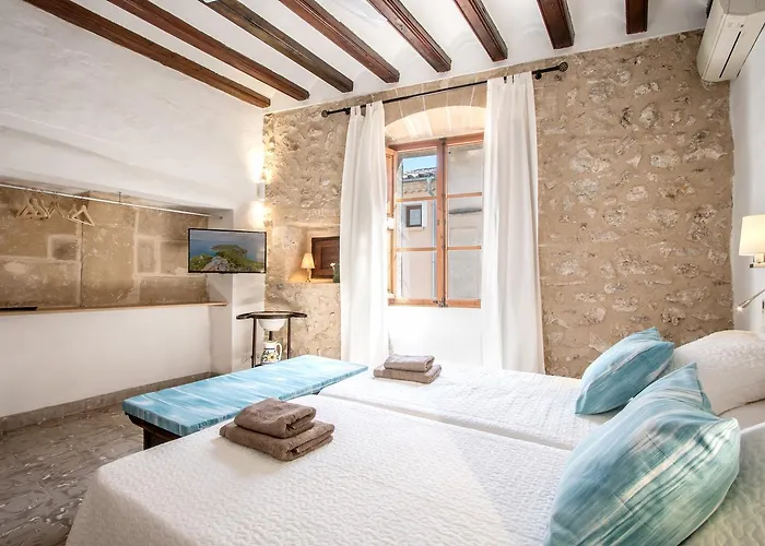 Townhouse Can Butxaca By Homevillas360 Pollensa, España