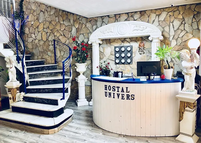 Hostal Univers