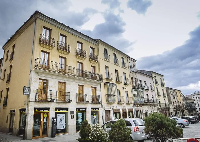 Hostal Plaza