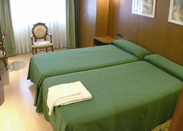 Hotel Leon