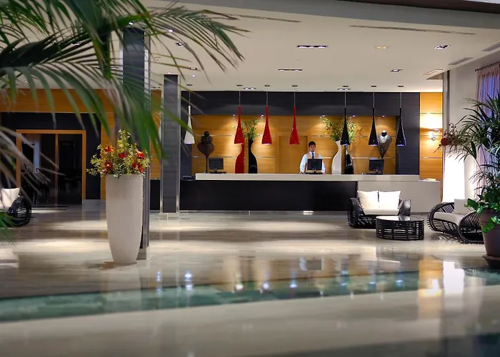 Elba Carlota Beach & Golf