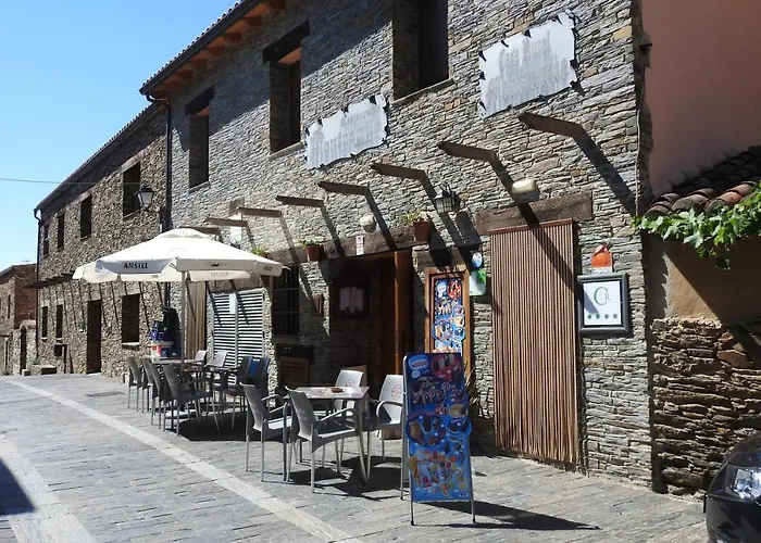 Casa Rural Monfragüe Villarreal de San Carlos, España