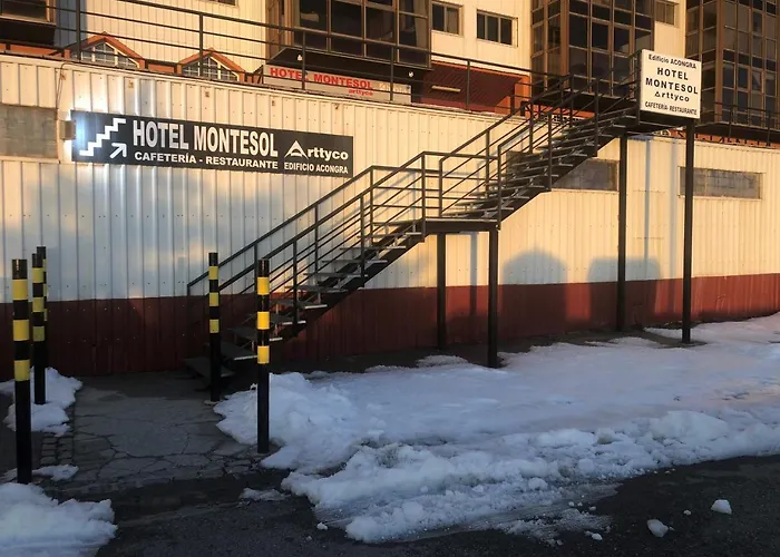 Hotel Montesol Arttyco Sierra Nevada, España
