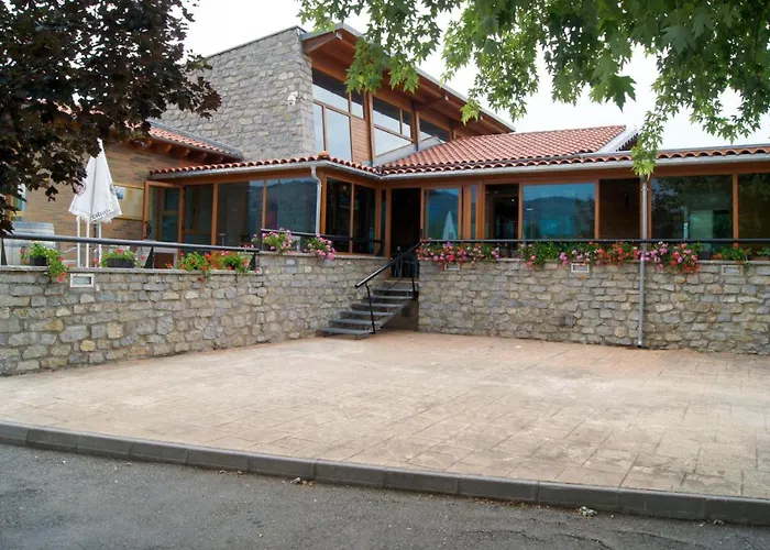 Las Cabañas Vegaquemada, España
