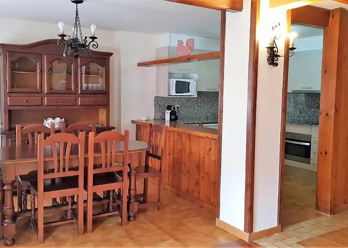 Apartamentos Rurales Les Barnedes