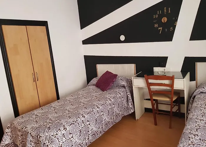 Hostal Lima
