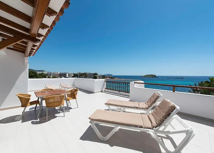 Apartamentos Es Canyer