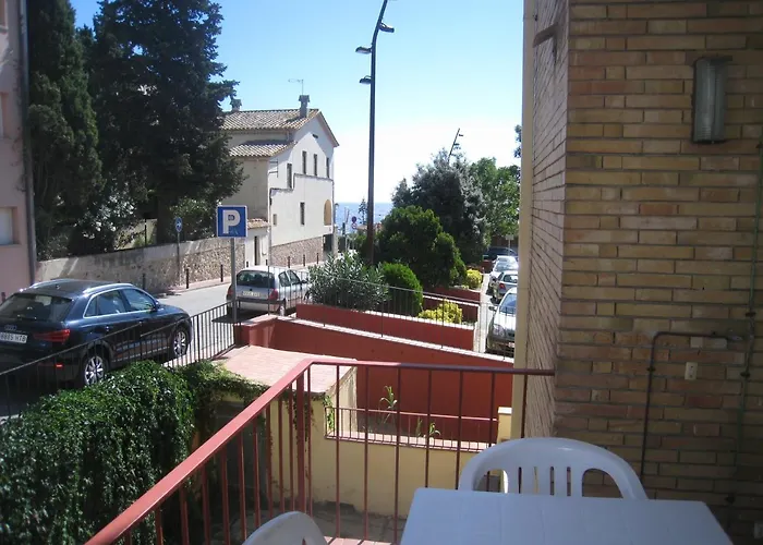 s Port-Pelegri