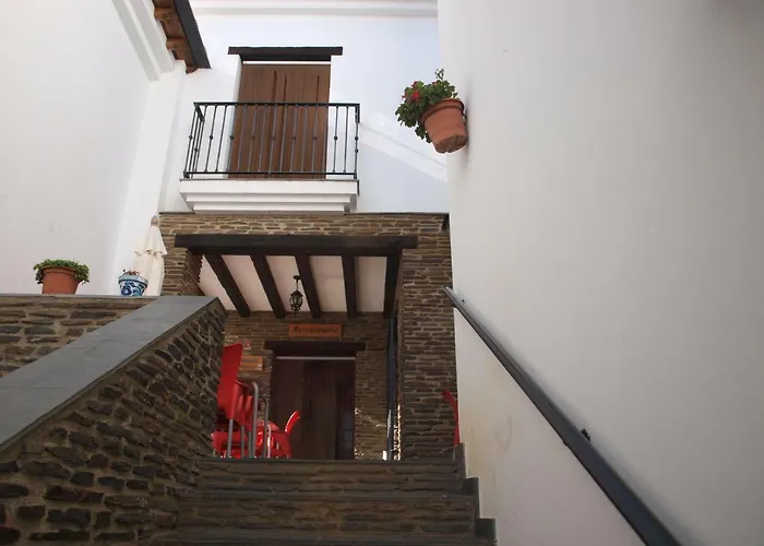 Apartamentos El Mirador