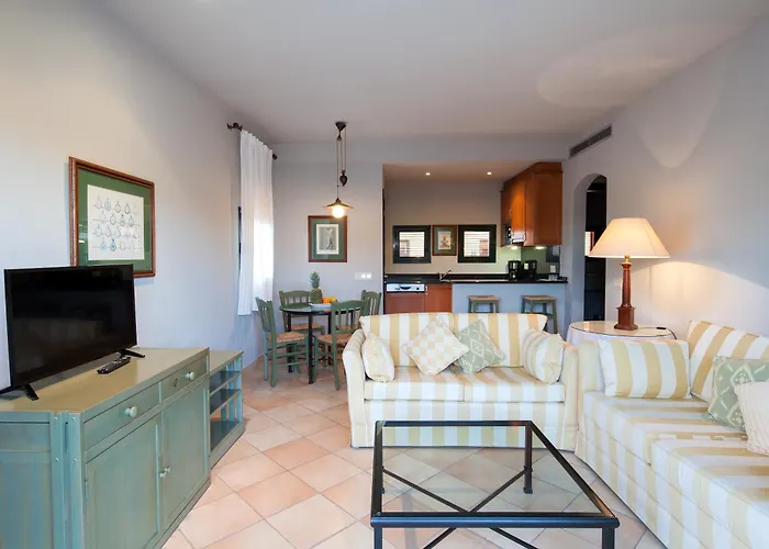Apartahotel Suites Vila Birdie Navata, España