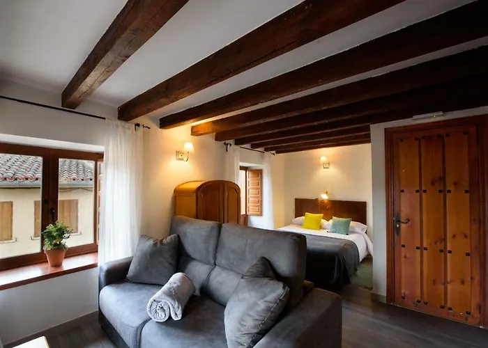 Hotel Rural El Papamoscas