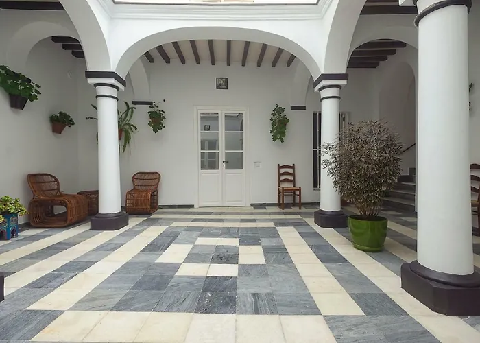 Casa Arco De Las Monjas