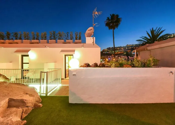 BeachFront Suites Morea Puerto Rico by VillaGranCanaria
