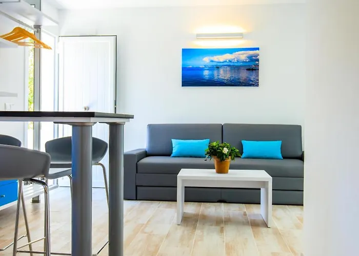 Pinos Playa Suites