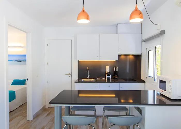 Pinos Playa Suites
