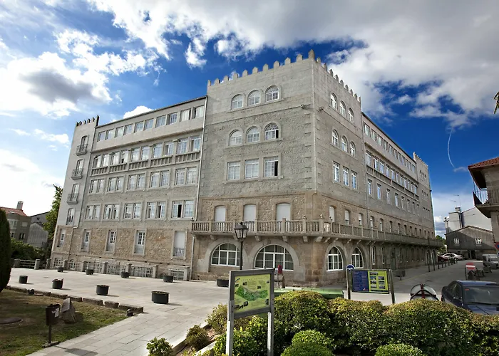 Termas De Cuntis - Hotel La Virgen