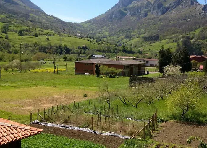 Casita De La Senda Del Oso