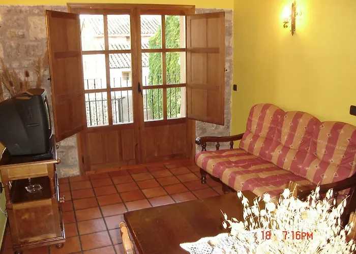 Apartamentos el Portal Gea de Albarracín, España