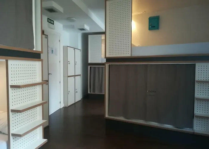 Agora Hostel Estella, España