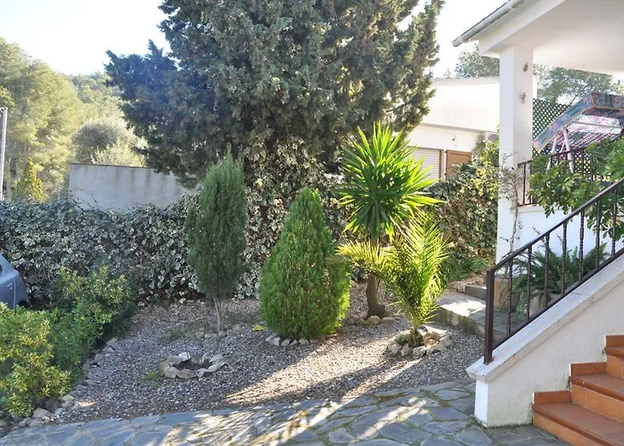 Villa 60 Carrer Tomas Breton Calafell, España