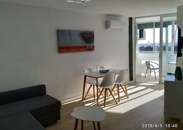 En Urbanización Algaida En Primera Línea De Playa