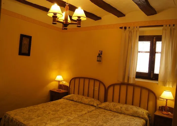 Casa Rural Masia El Pinet Hotel Alfafara, España