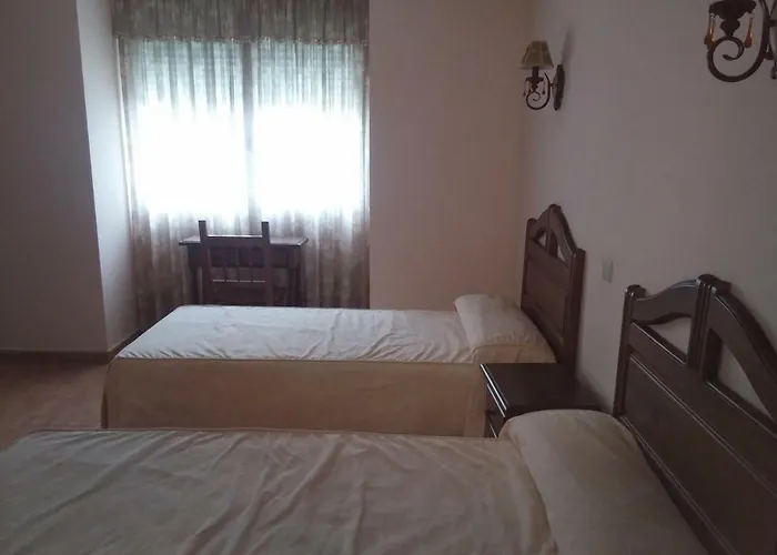 Hotel Rural Puerta de Caderechas