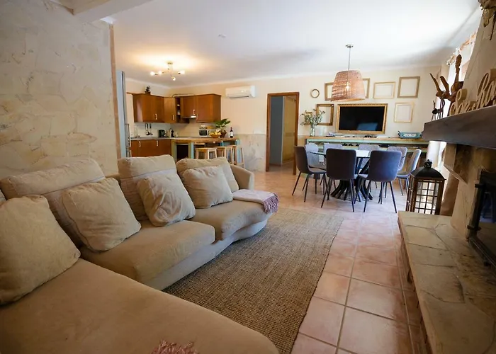 Son Roig ,Beautiful Place In The Heart Of Mallorca -Etv 9979 María de la Salud, España