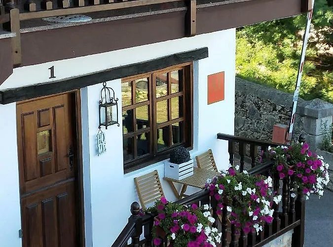 Apartamentos Las Casucas de Gema