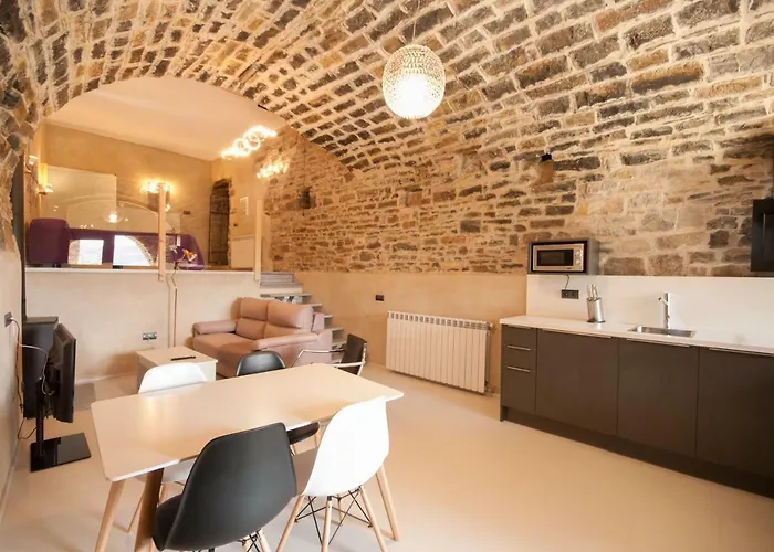 Casa Mur de Alujan